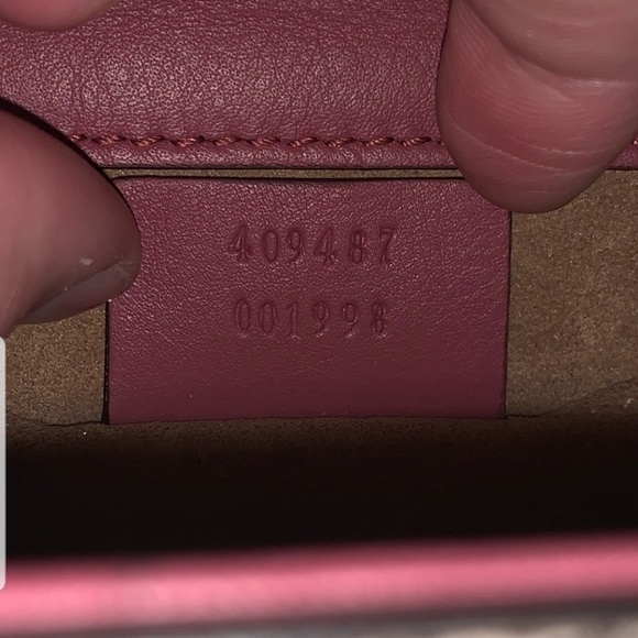 🔥🔥SOLD🔥Gucci Blooms Monogram Small Padlock Bag - Picture 5 of 7